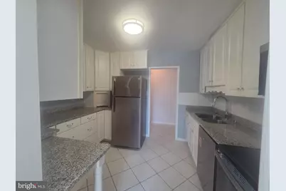 9730 Kingsbridge Drive #301, Fairfax, VA 22031 - Photo 16