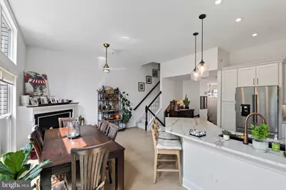 5155 Ballycastle Cir Circle, Alexandria, VA 22315 - Photo 12