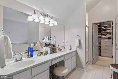 5155 Ballycastle Cir Circle, Alexandria, VA 22315 - Photo 24
