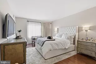 8360 Greensboro Dr, McLean, VA 22102 - Photo 10