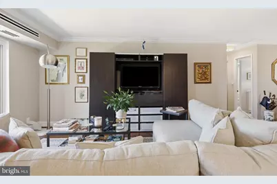 8360 Greensboro Drive #1009, McLean, VA 22102 - Photo 8