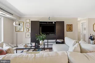 8360 Greensboro Dr, McLean, VA 22102 - Photo 8