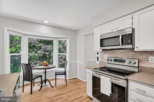 4077 Championship Ct, Annandale, VA 22003 - Photo 4