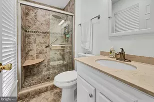 4077 Championship Ct, Annandale, VA 22003 - Photo 12