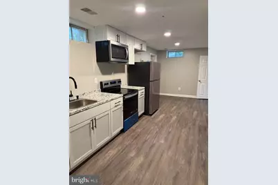 8502 Chase Glen Circle, Fairfax Station, VA 22039 - Photo 8