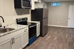 8502 Chase Glen Cir, Fairfax Station, VA 22039 - Photo 8