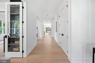 107 Yeonas Dr SE, Vienna, VA 22180 - Photo 6