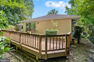 8114 Langbrook Rd, Springfield, VA 22152 - Photo 22