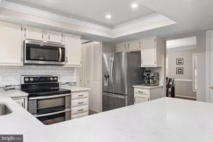 12035 Lake Newport Rd, Reston, VA 20194 - Photo 22