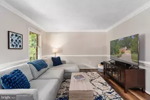 12035 Lake Newport Rd, Reston, VA 20194 - Photo 12