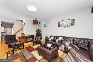 8308 Southern Oaks Ct, Lorton, VA 22079 - Photo 10