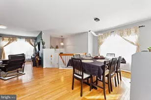 8308 Southern Oaks Ct, Lorton, VA 22079 - Photo 12
