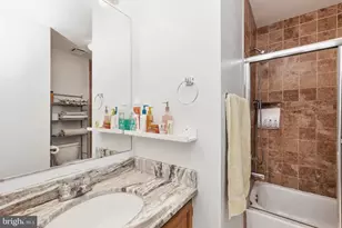 8308 Southern Oaks Ct, Lorton, VA 22079 - Photo 22