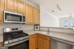 12001 Market St, Reston, VA 20190 - Photo 12
