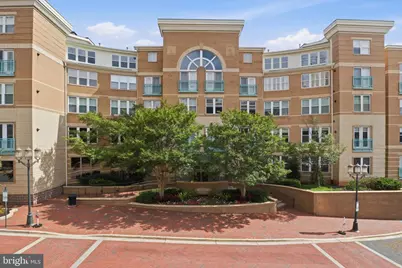 12001 Market Street #122, Reston, VA 20190 - Photo 2