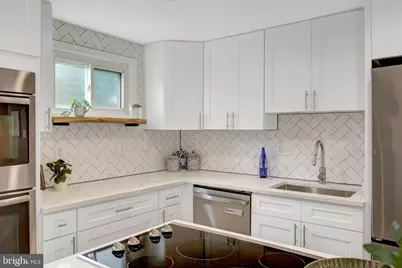 12809 Kettering Drive, Herndon, VA 20171 - Photo 8