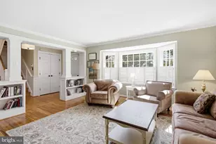 4229 Worcester Dr, Fairfax, VA 22032 - Photo 4