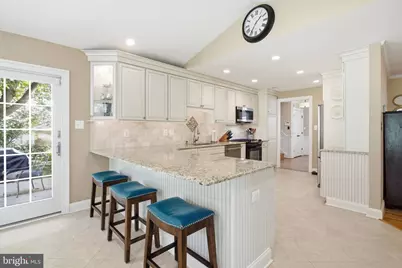4229 Worcester Drive, Fairfax, VA 22032 - Photo 10