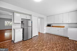 2908 Jermantown Rd, Oakton, VA 22124 - Photo 16