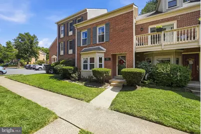 7563 Chrisland Cove, Falls Church, VA 22042 - Photo 2