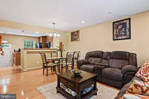 6586 Skylemar Trail, Centreville, VA 20121 - Photo 10