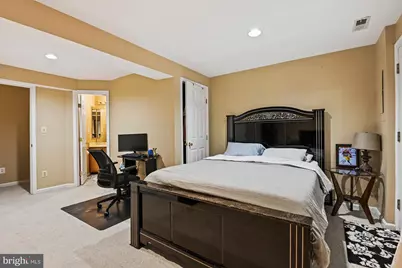 6586 Skylemar Trail, Centreville, VA 20121 - Photo 16