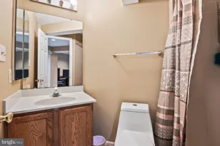 6586 Skylemar Trail, Centreville, VA 20121 - Photo 12
