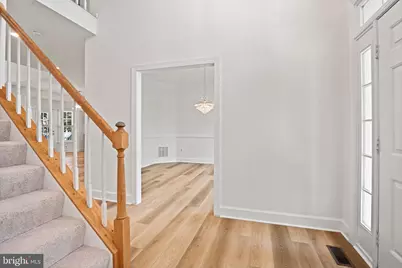 1944 Lord Fairfax Road, Vienna, VA 22182 - Photo 6
