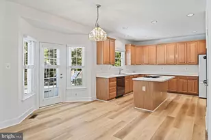 1944 Lord Fairfax Rd, Vienna, VA 22182 - Photo 12