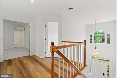 1944 Lord Fairfax Road, Vienna, VA 22182 - Photo 18