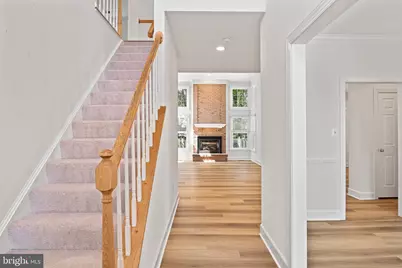 1944 Lord Fairfax Road, Vienna, VA 22182 - Photo 4