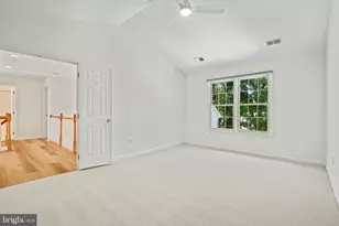 1944 Lord Fairfax Rd, Vienna, VA 22182 - Photo 26