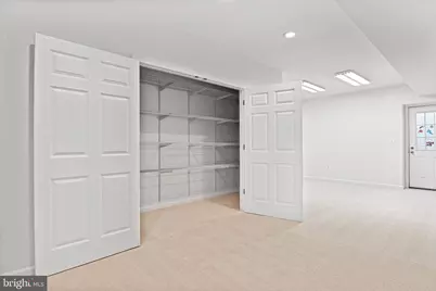 1944 Lord Fairfax Road, Vienna, VA 22182 - Photo 38