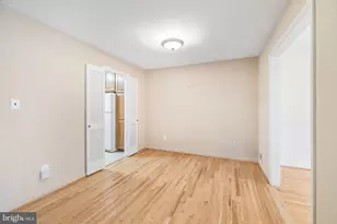 5204 Holden St, Fairfax, VA 22032 - Photo 12