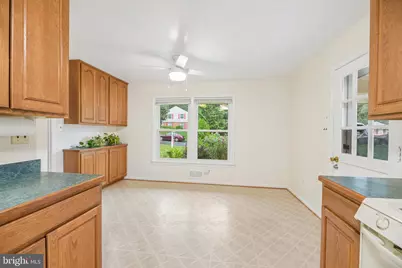 5204 Holden Street, Fairfax, VA 22032 - Photo 14