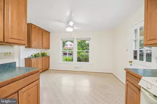 5204 Holden St, Fairfax, VA 22032 - Photo 14