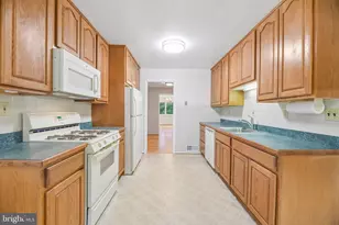 5204 Holden St, Fairfax, VA 22032 - Photo 18