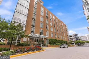 12025 New Dominion Pkwy, Reston, VA 20190 - Photo 24