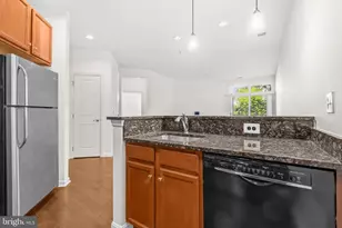2665 Prosperity Ave, Fairfax, VA 22031 - Photo 14