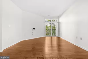 2665 Prosperity Ave, Fairfax, VA 22031 - Photo 4