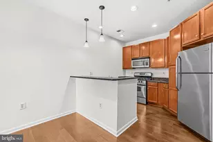 2665 Prosperity Ave, Fairfax, VA 22031 - Photo 10