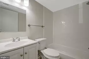 5901 Kingsford Rd, Springfield, VA 22152 - Photo 16