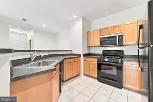 5124 Brittney Elyse Cir, Centreville, VA 20120 - Photo 10