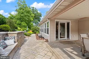 8632 Kerry Ln, Springfield, VA 22152 - Photo 46