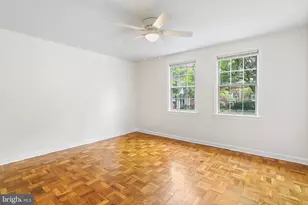6706 W Wakefield Dr, Alexandria, VA 22307 - Photo 8