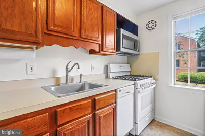 6706 W Wakefield Drive #A2, Alexandria, VA 22307 - Photo 12