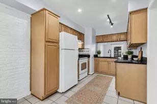 8105 Kingsway Ct, Springfield, VA 22152 - Photo 8
