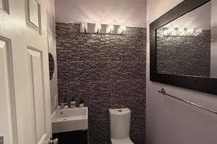 12319 Cliveden St, Herndon, VA 20170 - Photo 10