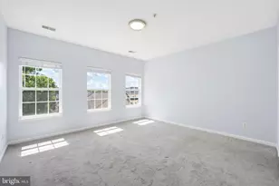 2665 Manhattan Pl, Vienna, VA 22180 - Photo 16