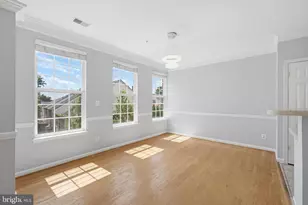 2665 Manhattan Pl, Vienna, VA 22180 - Photo 8
